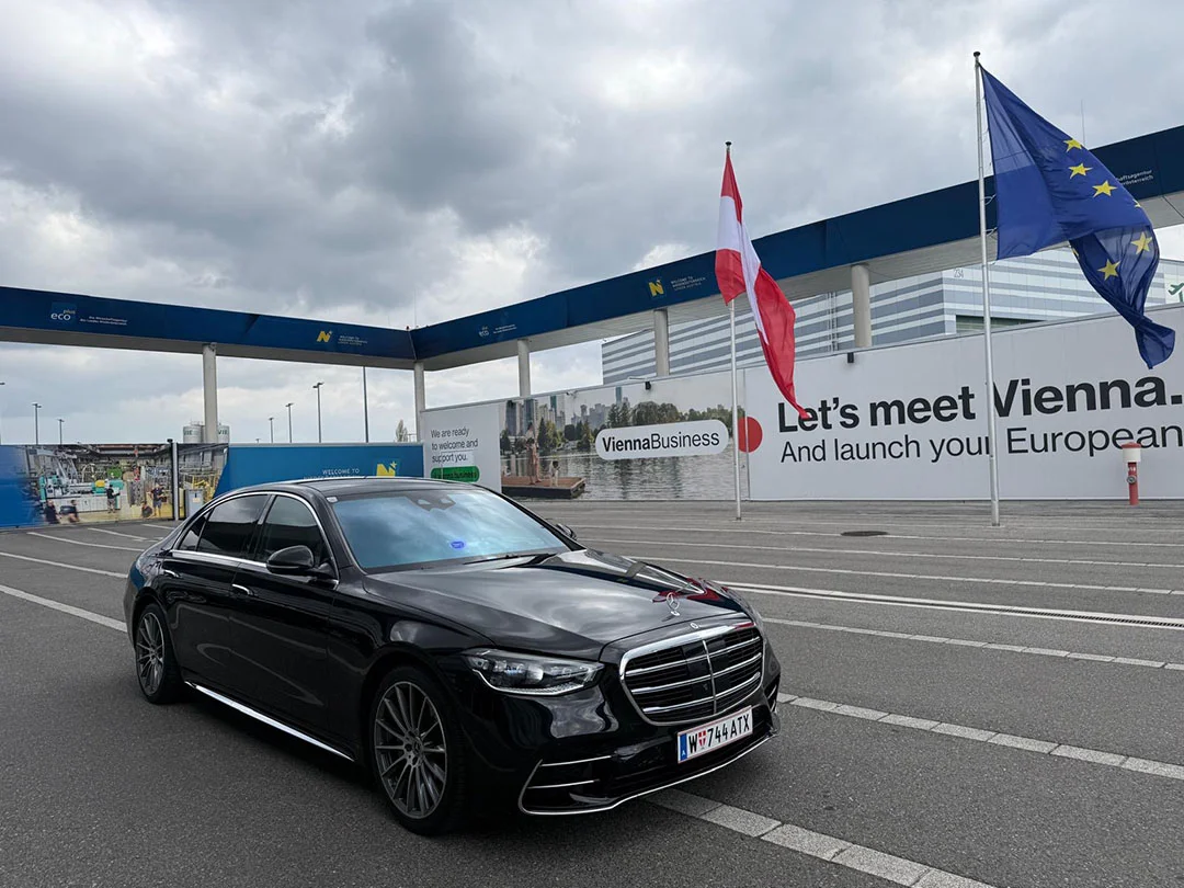 Mercedes Benz Limousine at Vienna Business forum